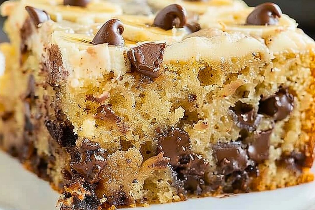Banana-Chocolate Chip Snack Cake | Quick, Kid-Friendly, One-Bowl Dessert