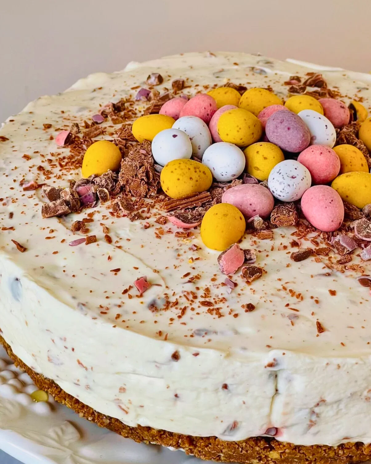 Easy No-Bake Mini Egg Cheesecake | Creamy Easter Dessert with Chocolate