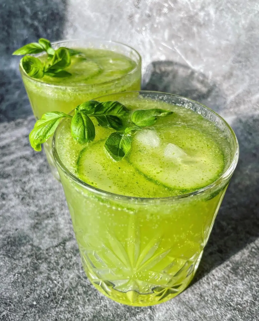 Refreshing Cucumber Mint Cooler with Lime and Ginger Sparkle