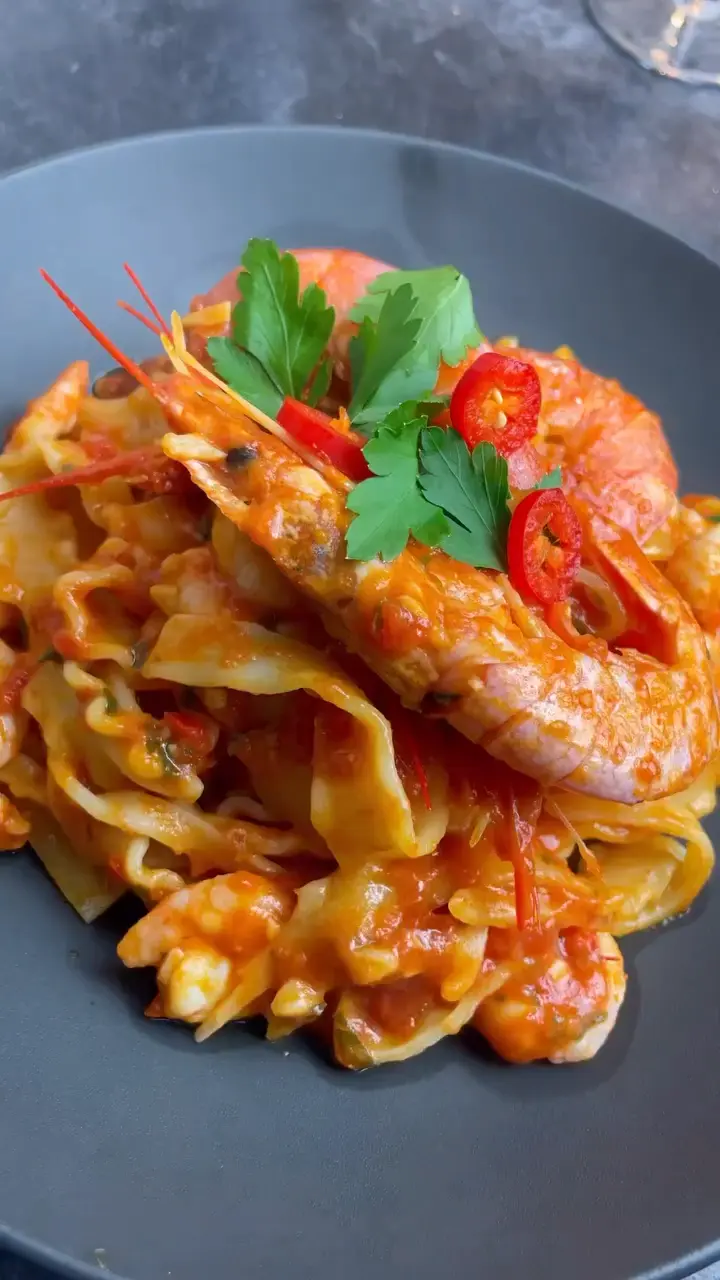 Spicy Garlic Prawn Mafalde Pasta in Tomato Sauce