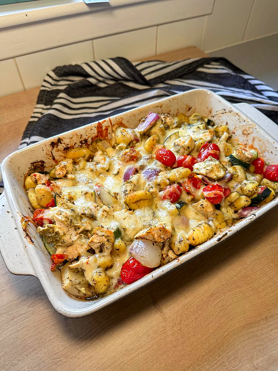 One Pot Creamy Pesto Chicken Gnocchi Recipe (Easy Weeknight Dinner)